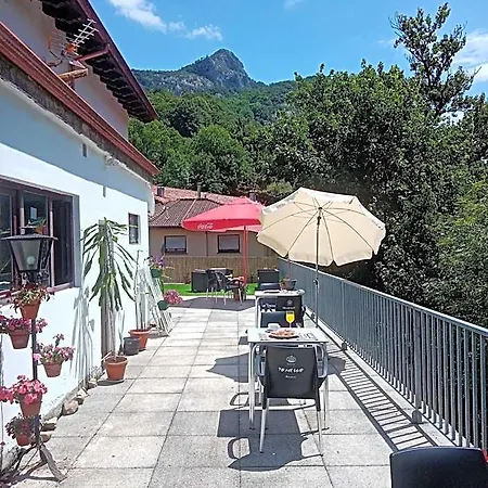 ホテル Rural Cabrales カレニャ・デ・カブラレス